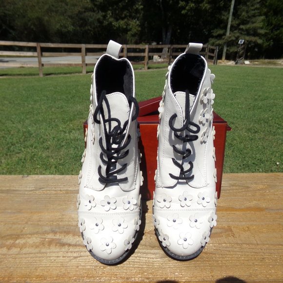 RARE Girls Women’s Topshop KIWI Flower Combat Boot, Leather Ladies 5.5 SEE DESC - Picture 3 of 7